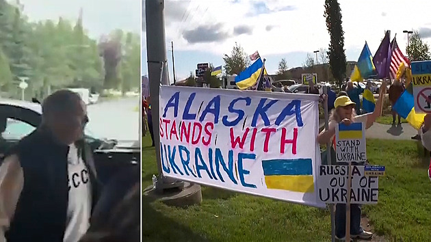 Lavrov na Aljašku dorazil v mikině s nápisem SSSR. Trump odhadoval šance