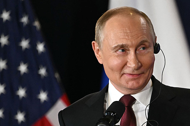 Summit s Putinem. Trump nepřímo přiznal, že příměří na Ukrajině zatím nevymohl