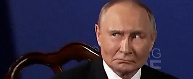 VIDEO: Co to má s obličejem? Putin se pitvořil, otázka na zabíjení ho udivila