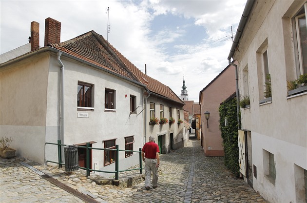 Židovská čtvrť pod bazilikou těsně unikla demolici socialistických urbanistů