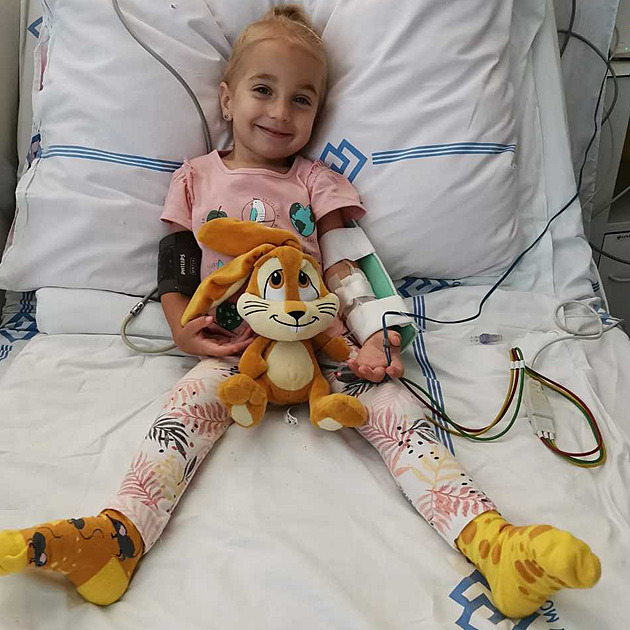 Neuměl plavat. Teď chce pokořit kanál La Manche pro sebe i nemocnou Amálku