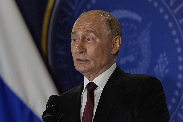 Pudl Trump a Putinův dvojník číslo 5. Aljašský summit baví internet