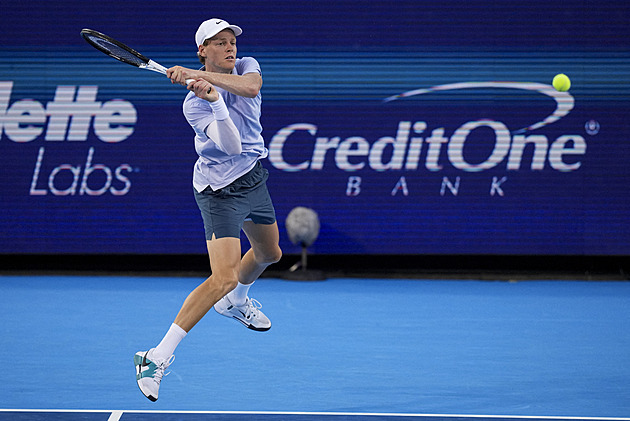 Chcete mě? Sinner přišel o deblovou parťačku na US Open, musí si najít novou