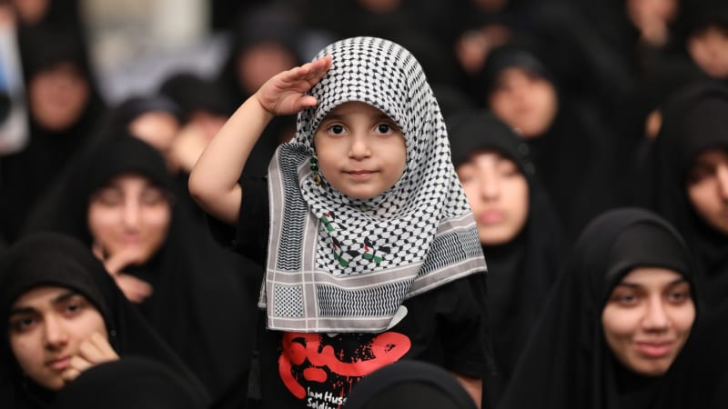 Írán je jiný, než si myslíme. Nejsme pro ně nepřítel, lidé tam opovrhují Číňany, říká Váchal