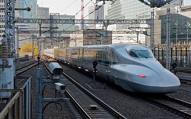 V Japonsku hořel zbrusu nový šinkansen. Zpoždění se dotklo tisíců cestujících