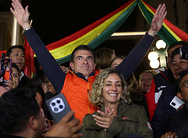 Bolívie míří k politické změně. Po dvou dekádách bude mít nelevicového prezidenta