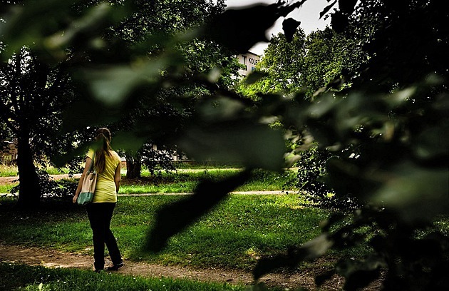 Školák využil opilosti o 30 let starší Ukrajinky a znásilnil ji, do vězení nepůjde