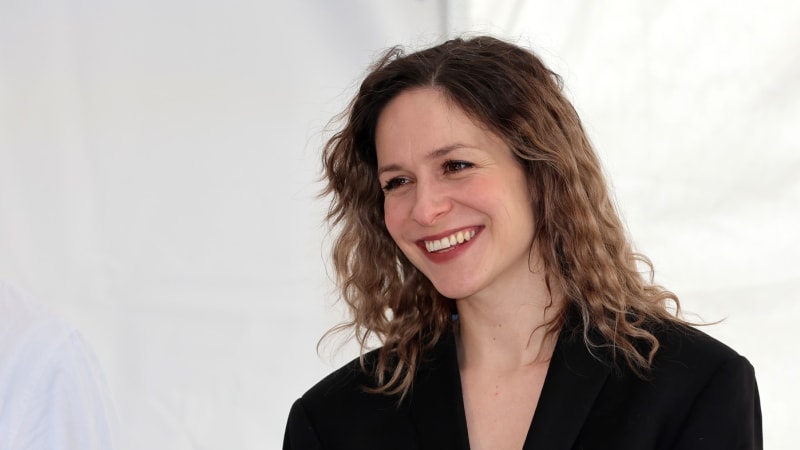 Herečka Veronika Khek Kubařová se stala maminkou. Na svět přivedla chlapečka