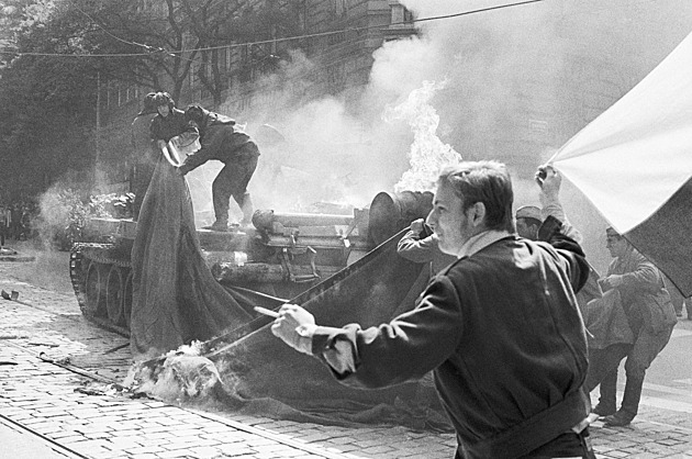 Málo známá kapitola okupace 1968. Češi se pokoušeli o odboj, jednoho vojáka zabili