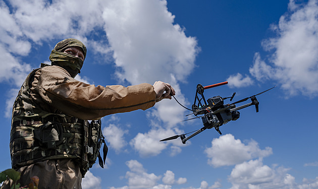 V kurské elektrárně vzplál po útoku ukrajinského dronu oheň, je uhašen