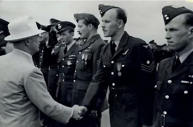 Z instalatéra lovcem ponorek. Zmizení Heclova letounu nad Atlantikem je dodnes záhadou