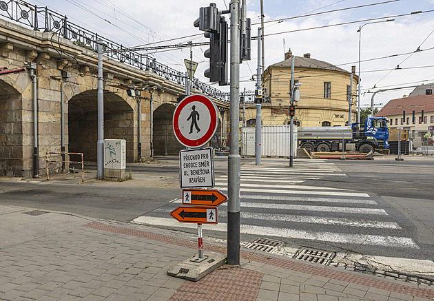 Za pár dní už bez velkých kolon. S prázdninami v Brně skončí i řada uzavírek