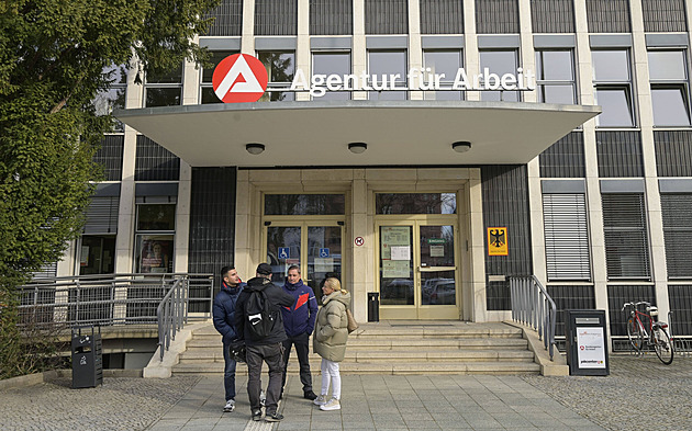 Kdo v Německu nejčastěji žádá o dávky? Mohammed. Seznam to zprvu neukázal