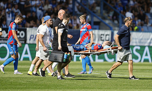 Plzeň opět protestuje proti sudím. Stěžuje si na Roučka: Nechrání zdraví našich hráčů