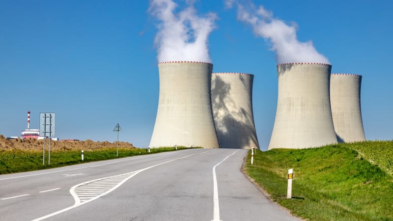 Blackout, který zhasl Česko: Lidem chyběl nejvíce internet. Jak se připravit na delší výpadek?