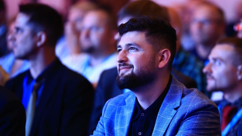 Gregor z mladých Motoristů: Mým vzorem je Václav Klaus. Držení marihuany by mělo být legální