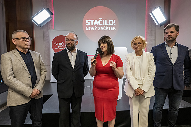 Hnutí Stačilo! ve volbách 2025: volební program, co slibují a kdo kandiduje?