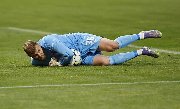 Chramosta se poprvé dočkal reprezentace, z nominace vypadli gólmani Staněk i Jaroš