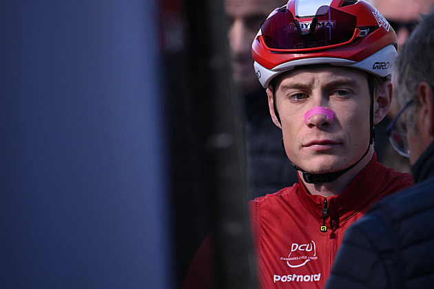 Bral Vingegaard šampionát dostatečně vážně? Skoro netrénoval, kritizují ho