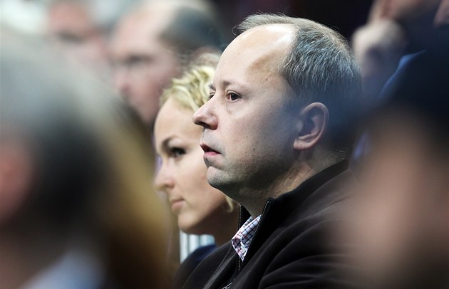 Policie navrhla obžalovat exposlance Šnajdra v kauze urychlovačů pro Bulovku