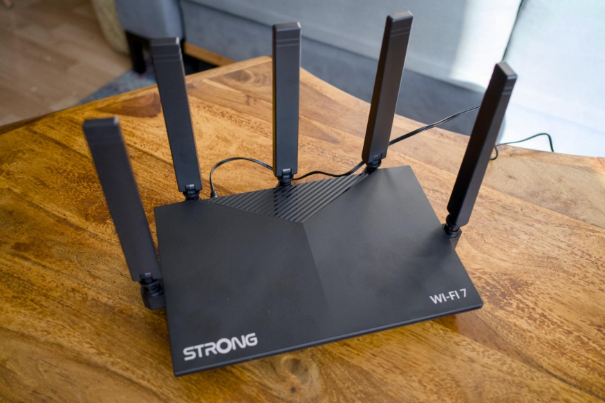 Recenze routeru Strong BE3600: solidní základ s Wi-Fi 7