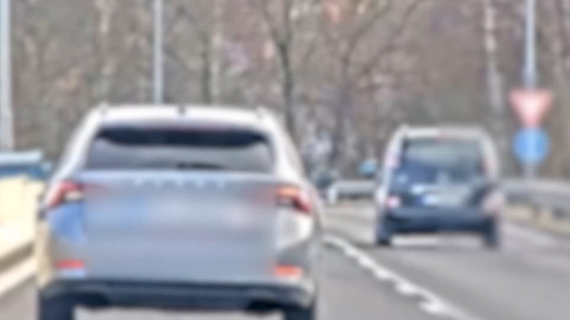 Piráti silnic překročili rychlost o desítky kilometrů v hodině, hned přišli o papíry