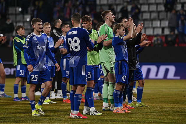 Sigma - Mohuč 0:0, klidný zápas. Domácí dvakrát zachránil ofsajd, mohli i vyhrát