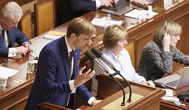 „Závažná zjištění.“ Ministerstvo podalo trestní oznámení kvůli kauze defibrilátorů