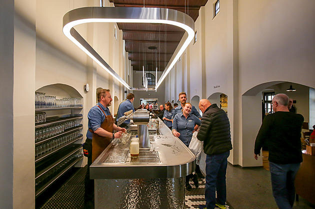 OBRAZEM: Historie se mísí s modernou. Masné krámy se změnily, podívejte se