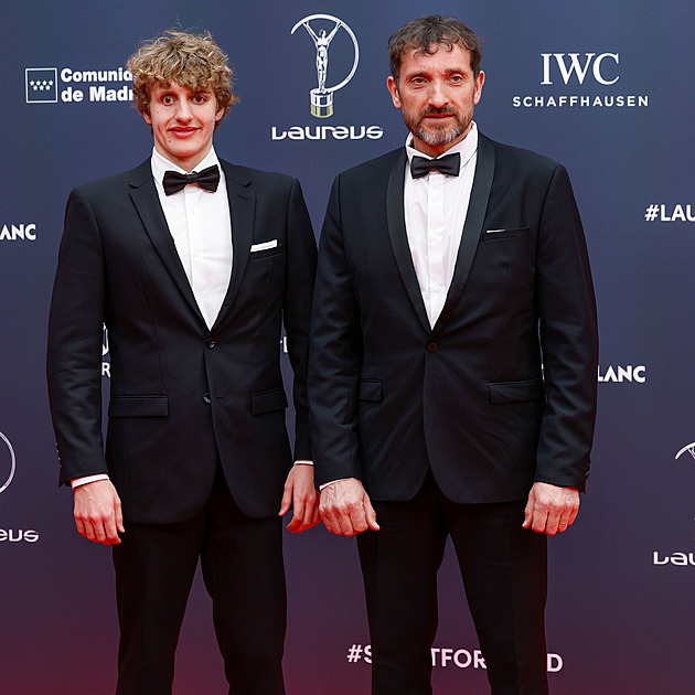 V taxíku s Beckerem a šaty na poslední chvíli. Kratochvíl zažil sportovní Oscary