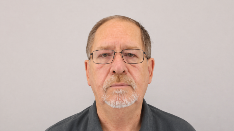 Neviděli jste ho? Policie pátrá po 67letém Milanovi z Nymburska, může mu jít o život