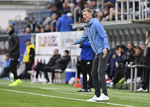 Dvorník: Nelíbí se mi odevzdávání dresů. V Baníku nejsou hráči, kteří by to flákali