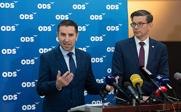 Poslanci snížili odvody OSVČ. Podpořila to i ODS, která je přitom dříve zvýšila
