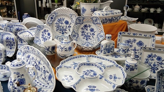 Legendární českou porcelánkou hýbe akcionář z Hongkongu, likvidace mu neprošla