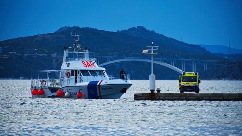 Tragédie v Chorvatsku: Tři Češi zemřeli po srážce katamaránu s plachetnicí, další se pohřešuje