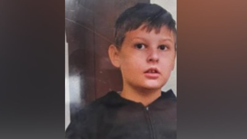Martínek se ztratil z muzea v Praze. Může se pohybovat v okolí zastávek, pomozte ho najít
