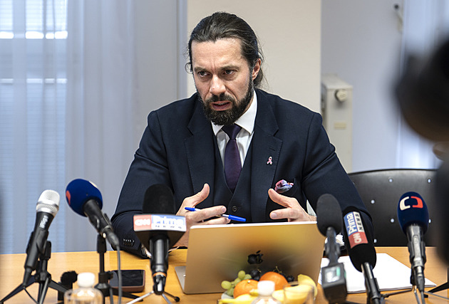VZP má plán, jak dostat mladé lékaře do regionů. Nabídne jim až půl milionu