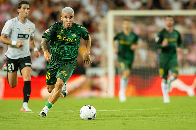Stal se hrdinou, ale musel odejít. Pablo García opouštěl milovaný Betis v slzách