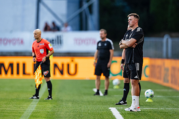 Sparta sáhla do realizačního týmu. Skončil kouč na standardky i šéf kondiční přípravy