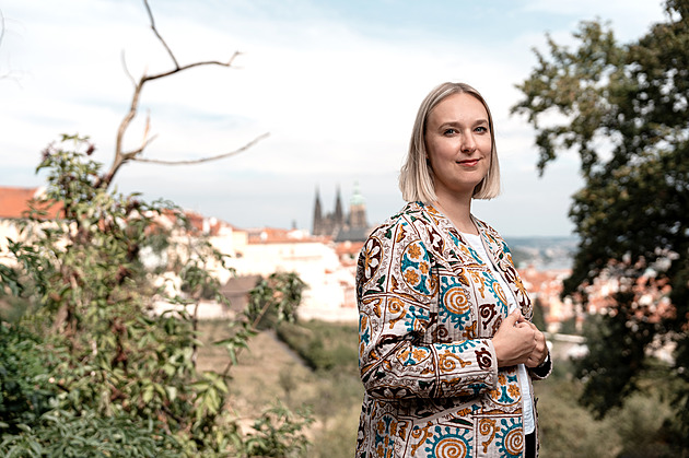 Těhotenství v Uzbekistánu byla nejlepší volba, v Česku se moc řeší, líčí diplomatka