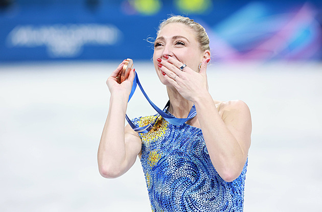 S Hvězdnou nocí dojala na olympiádě. Teď si před Van Goghovým dílem zatančila