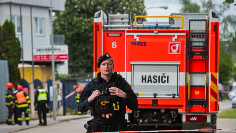 Požár na Brněnsku: Na místě zasahovali hasiči, evakuovali obyvatele hořícího domu