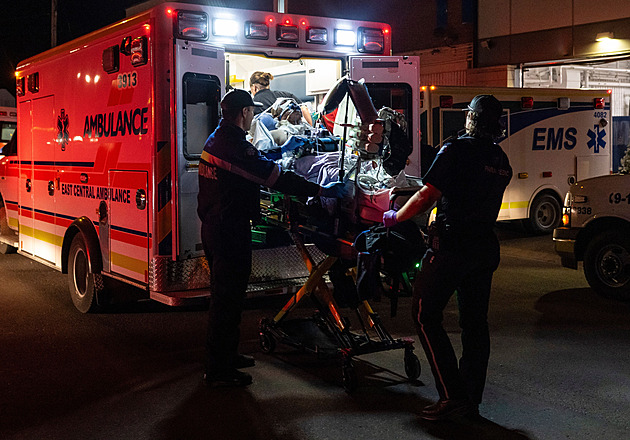 Požár na vojenské základně v Kanadě. Čtyři vojáci zemřeli, zraněných jsou desítky