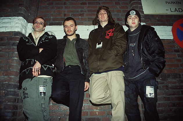 Vojenská jednotka v akci. Manic Street Preachers vzpomínají na The Holy Bible