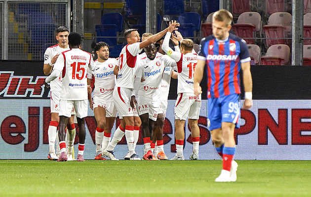 Plzeň - Pardubice 1:2, další domácí prohra, favorit se po půli zmohl jen na snížení